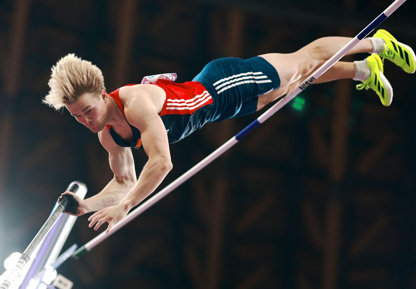 Las fotos del récord mundial de Duplantis y del resto de la jornada