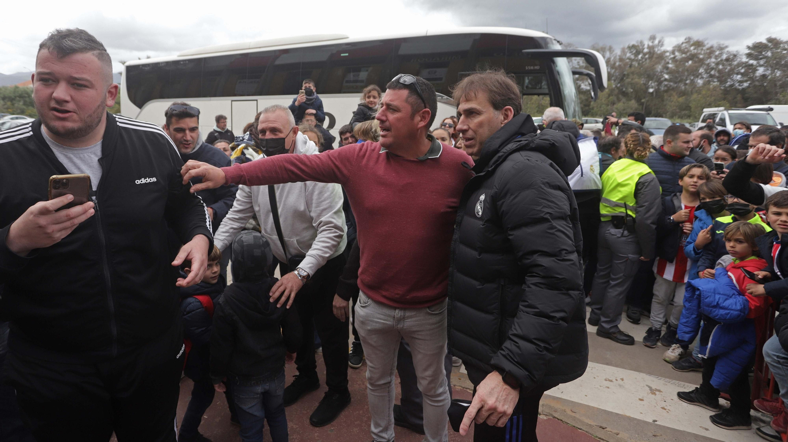 La mejores fotos del Algeciras - Real Madrid veteranos