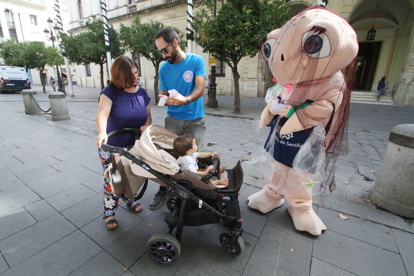 La tortuga Chelo del Acuario de Sevilla da comienzo a una acción de concienciación para difundir la cultura oceánica