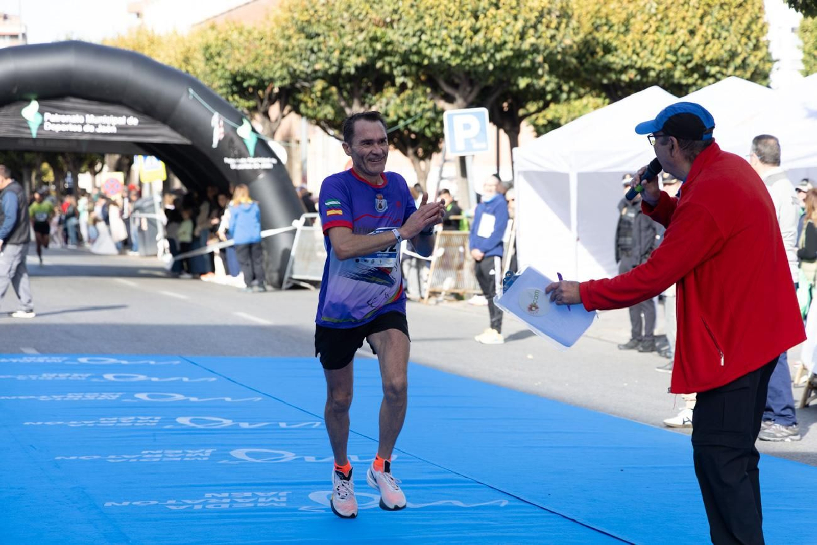 En imágenes: multitudinaria e histórica XXIX Media Maratón 'Ciudad de Jaén' y 10k en memoria de Paco Manzaneda (2)