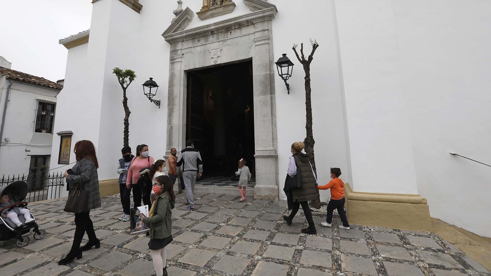 Fotos del Martes Santo en San Roque: Cristo de la Caña y Virgen de la Esperanza