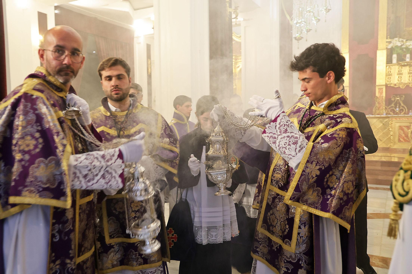 Miércoles Santo: La Hermandad de La Esperanza por las calles de Huelva