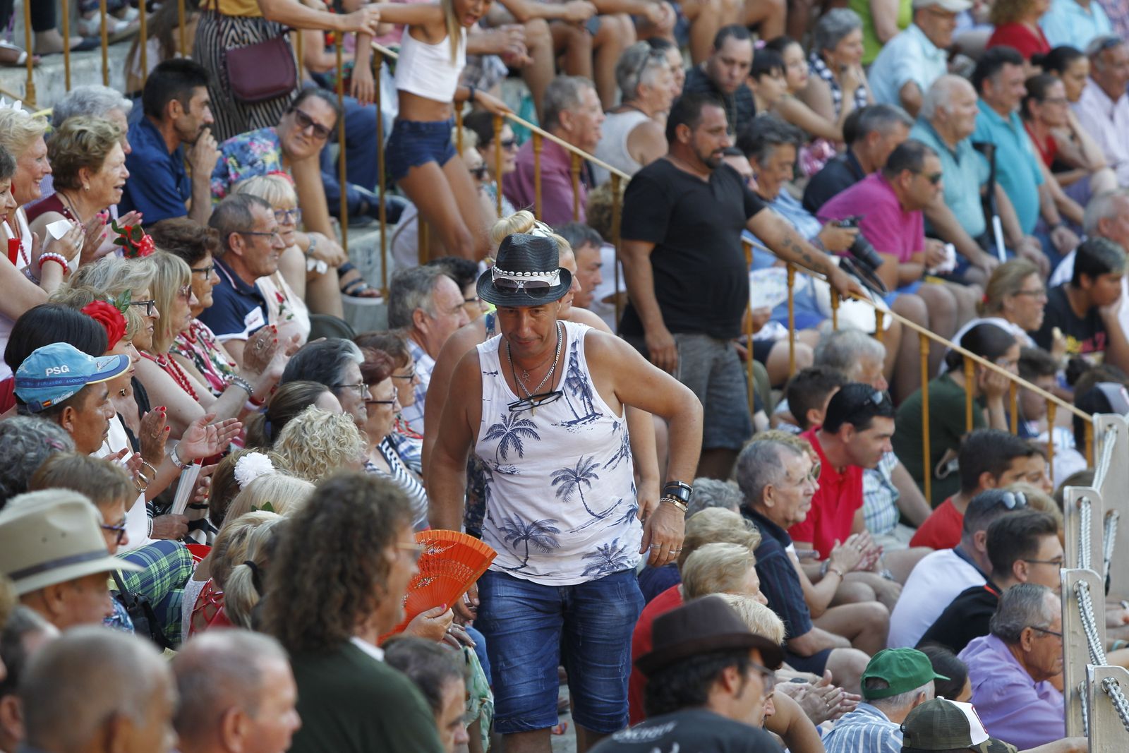 Fotogalería novillada Escuela Taurina de Almería. Feria de Almería 2019