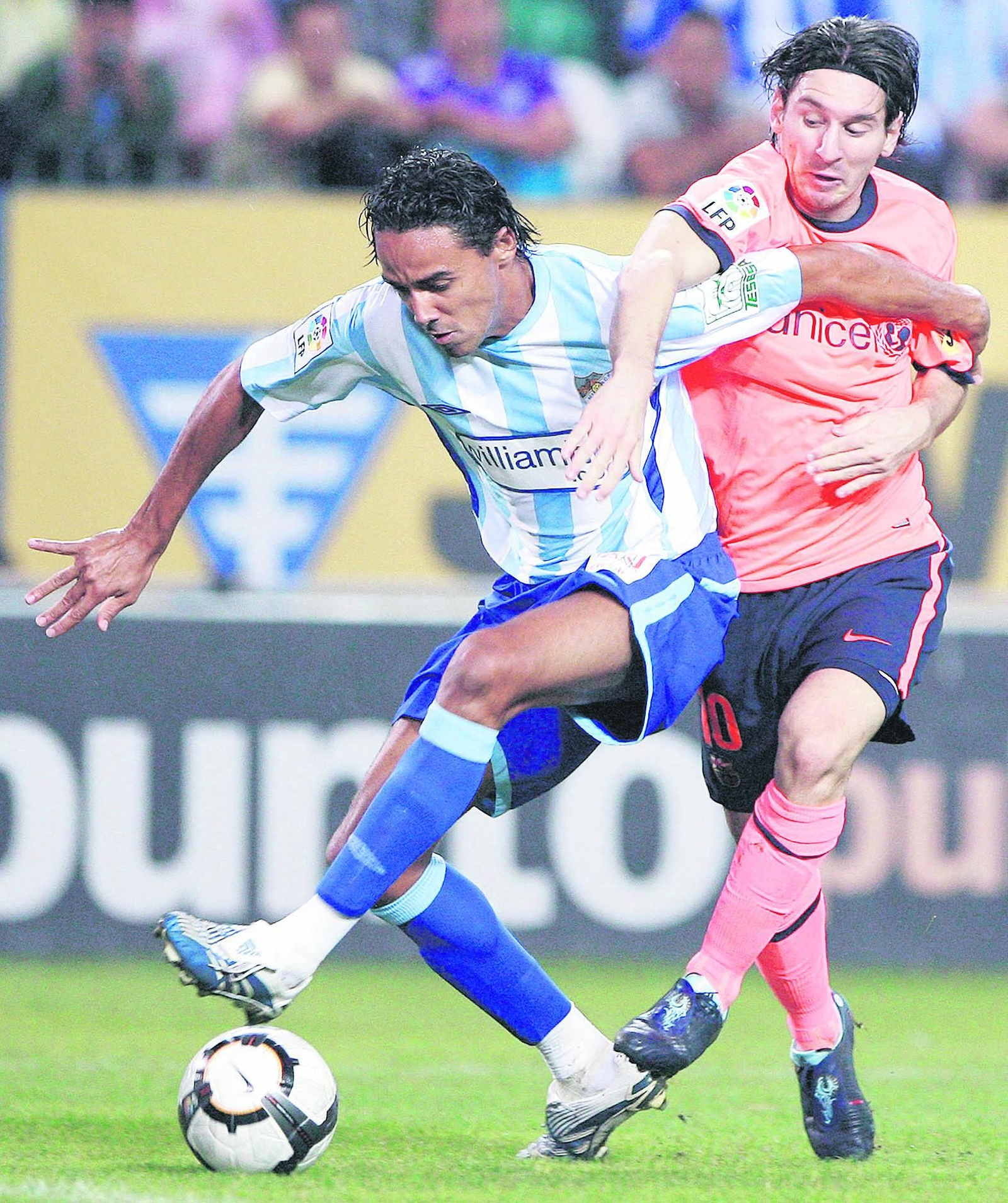 ¿Cómo era la camiseta Umbro en la que se basa la del Málaga CF 2025/26