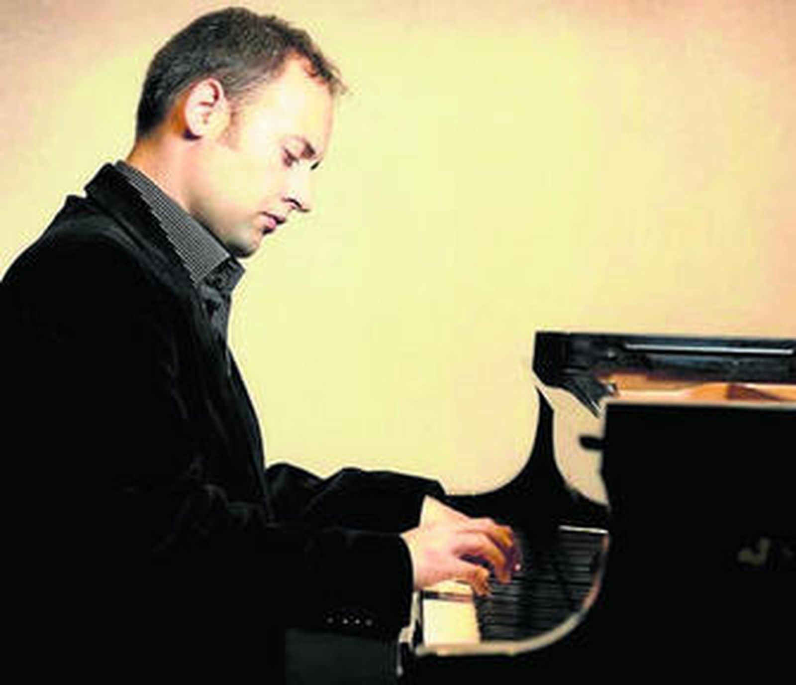 Óscar Marín, durante uno de sus recitales.