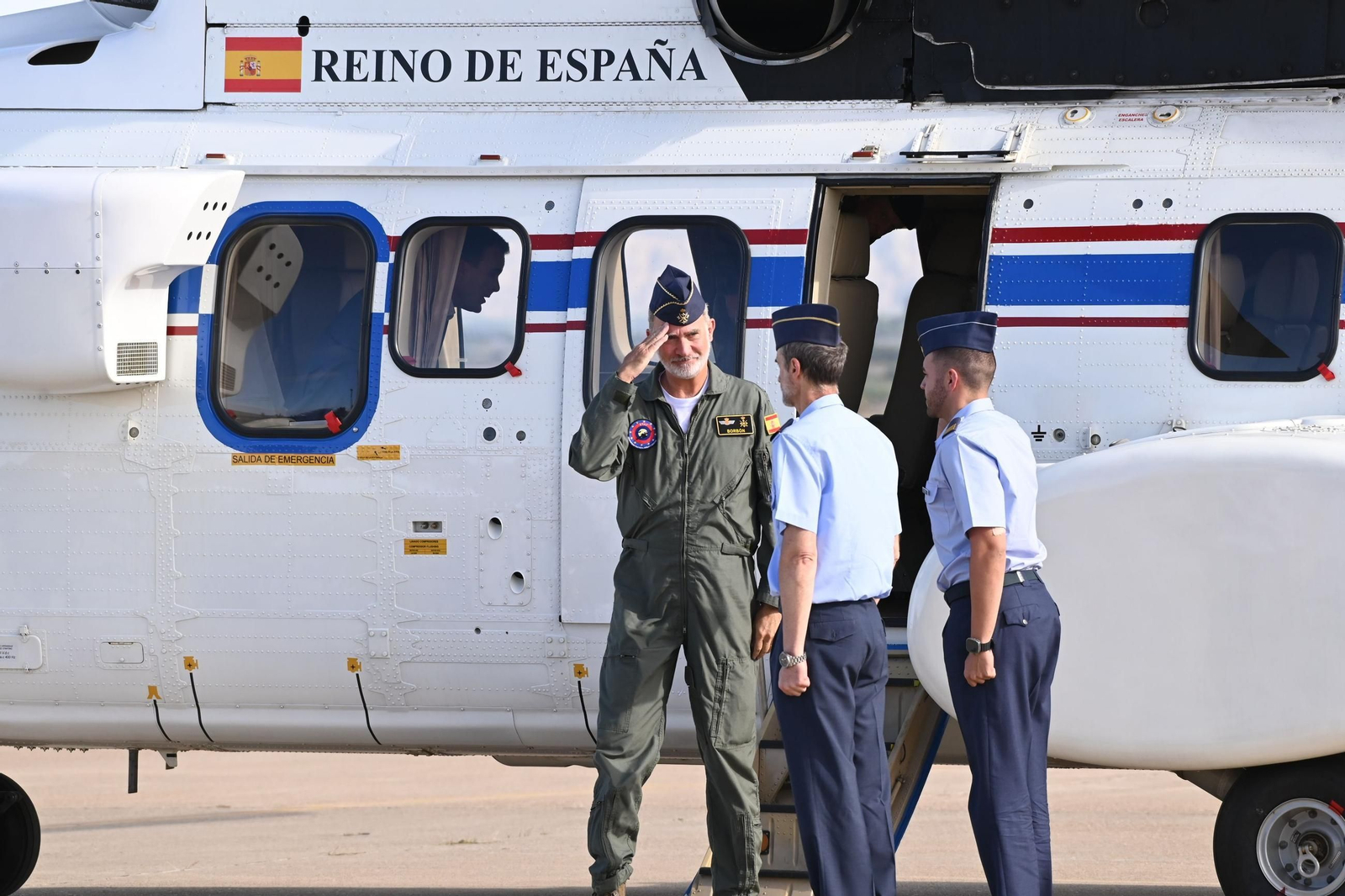 Felipe VI visita el European Tactica Airlift Centre para tripulaciones europeas en la Base Aérea