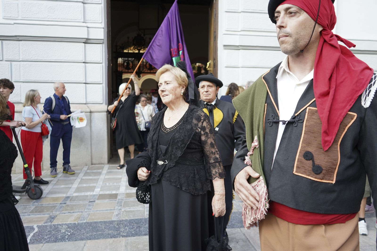 Así ha sido la procesión cívica en recuerdo a Mariana Pineda