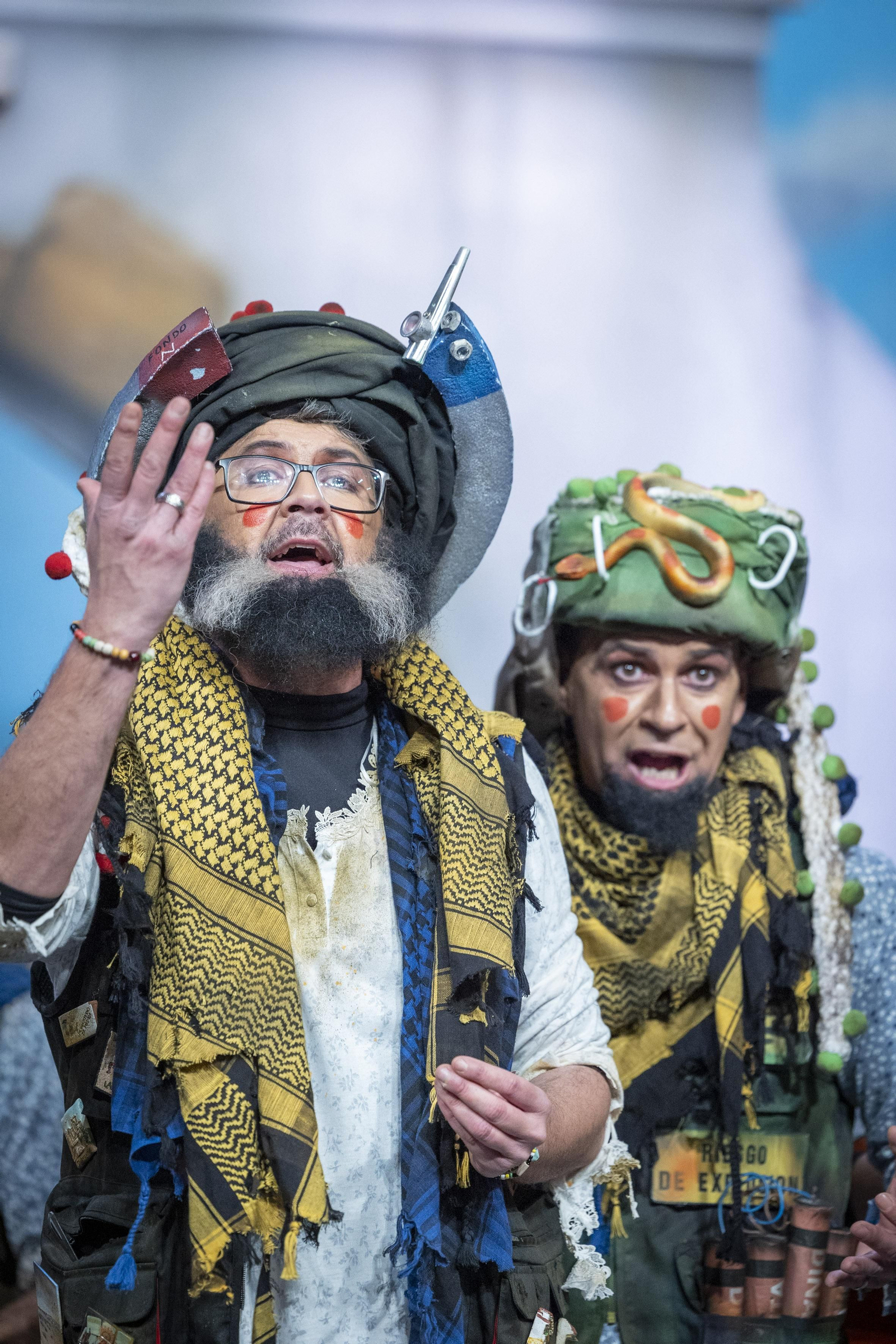 Chirigota 'Frente talibán de la república irreverente de Kadikadistán'