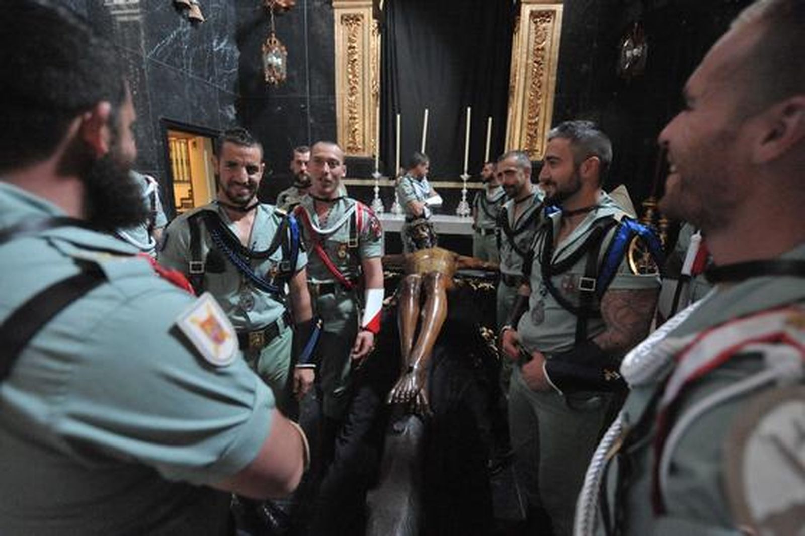 Las imágenes del trasladado del Cristo de la Buena Muerte

Foto: Mingote