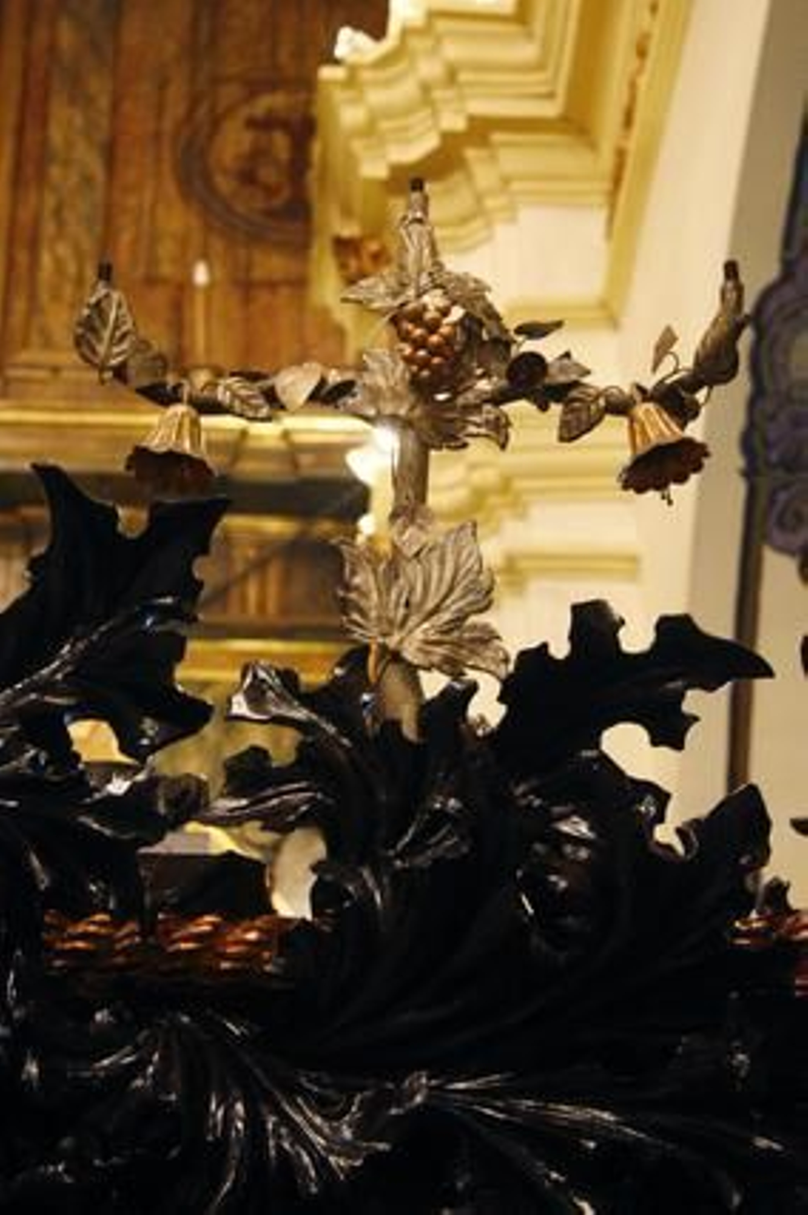 Entrega del paso ya restaurado a la Hermandad de la Carretería.

Foto: Victoria Hidalgo