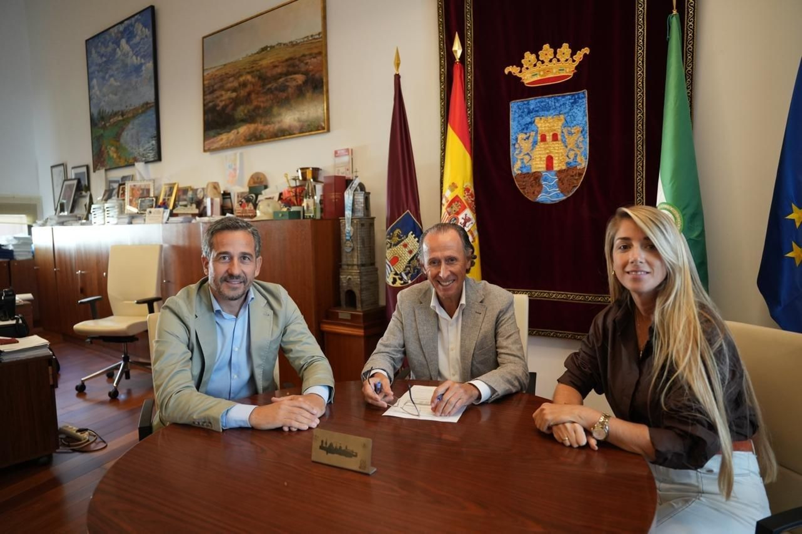 Jose Vera, José María Román e Isabel Belizón.