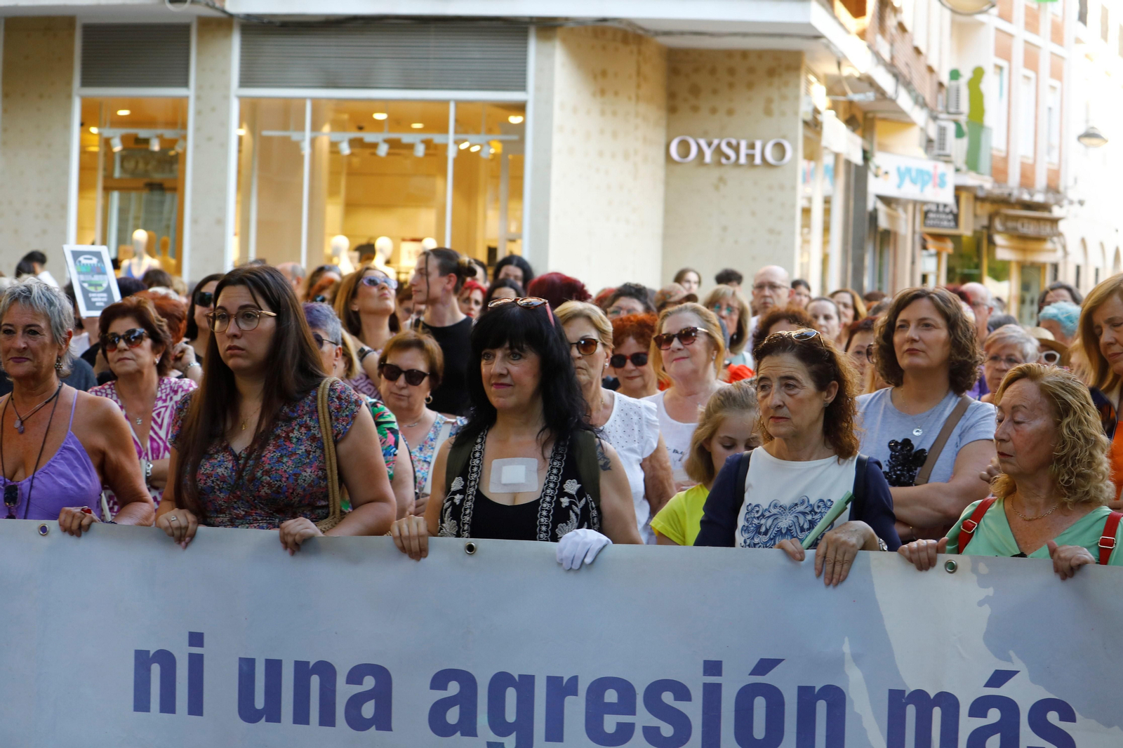 La concentración de Córdoba tras los últimos asesinatos machistas, en imágenes