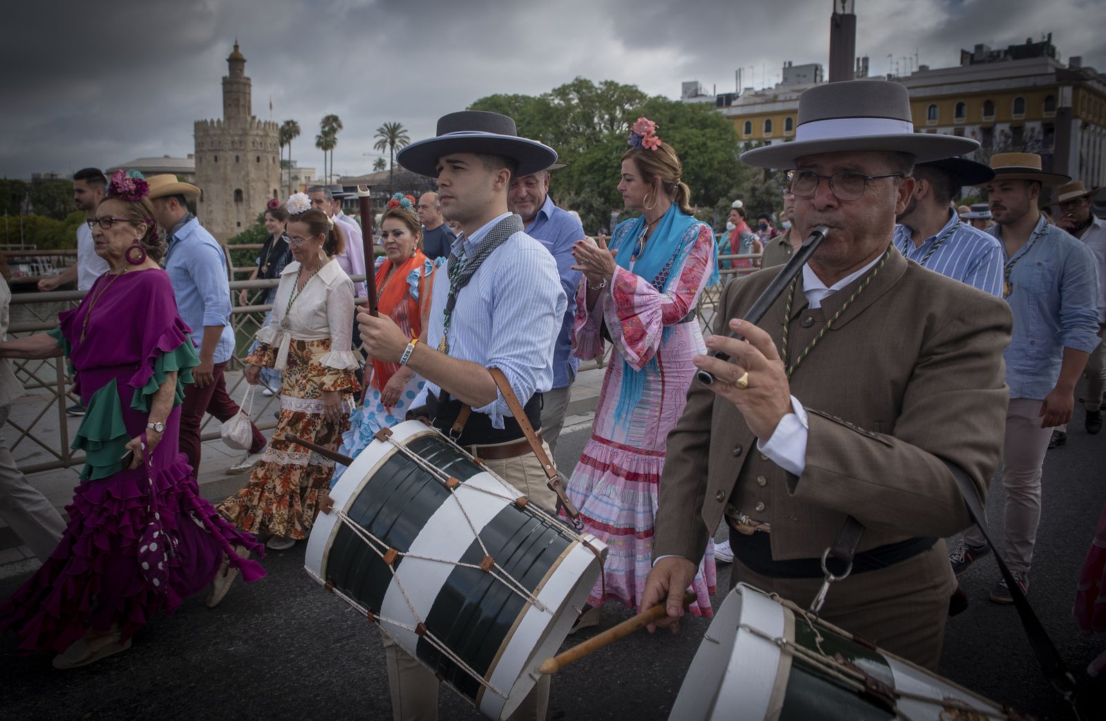 Las imágenes de la salida de la Hermandad del Rocío de Sevilla