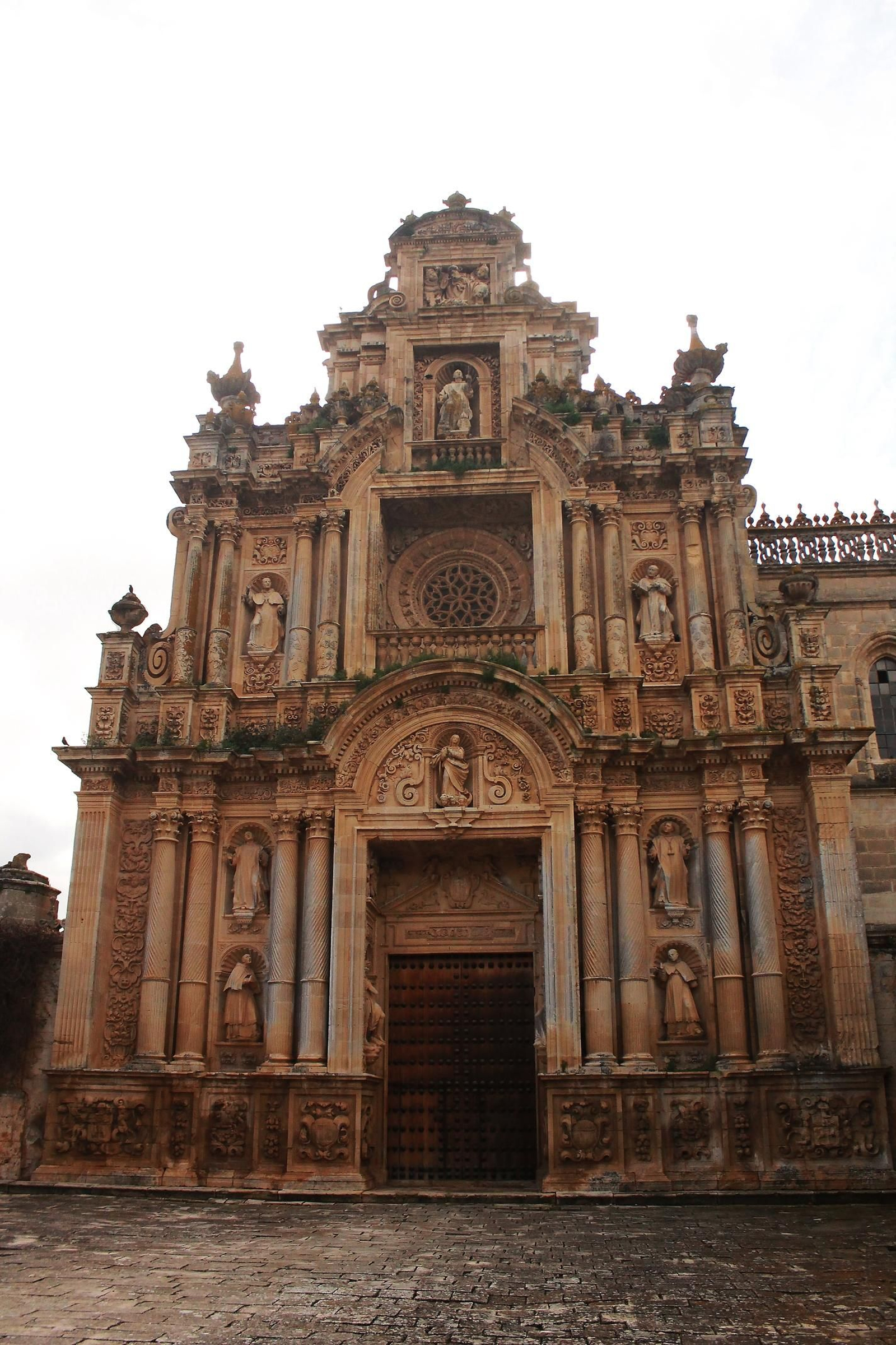 Portada de la iglesa de la Cartuja