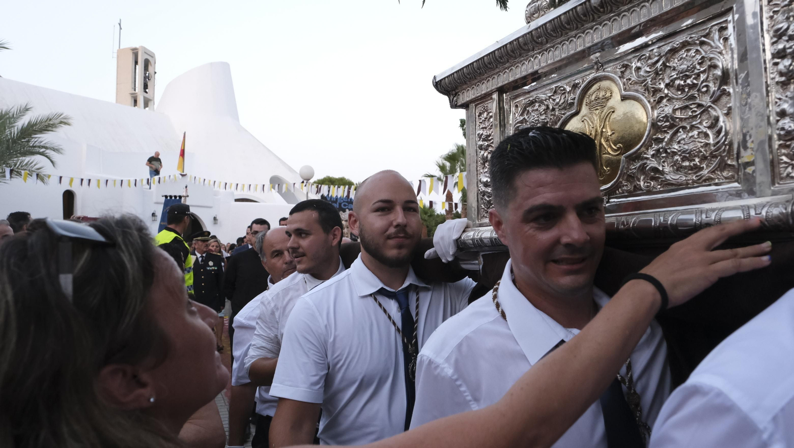 Procesión terrestre de la Virgen del Carmen en Aguadulce