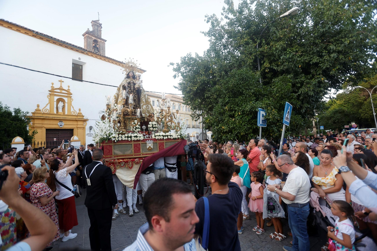La procesión de la Virgen del Carmen de Puerta Nueva, en imágenes