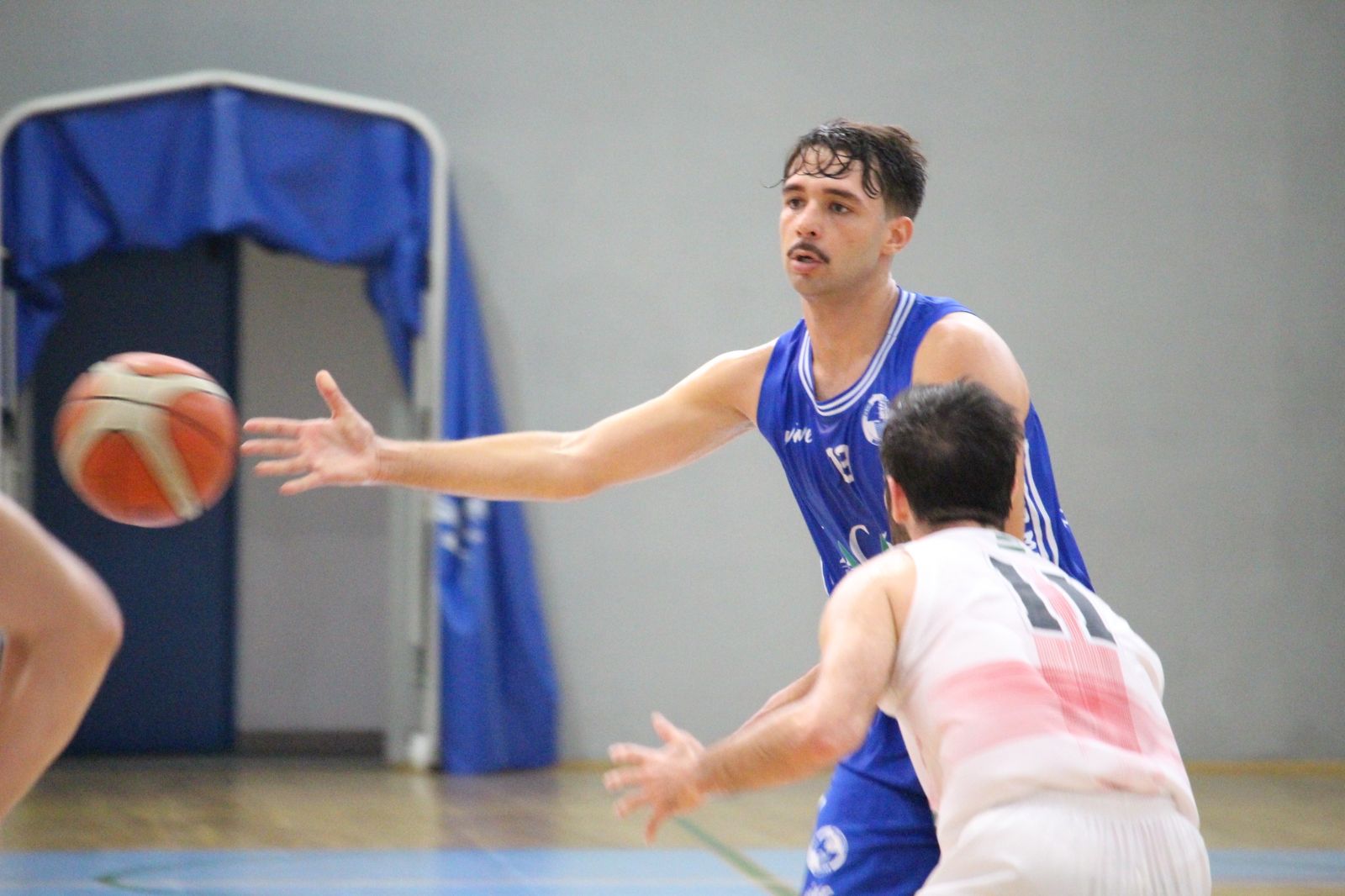 El Marbella busca seguir con la buena racha.