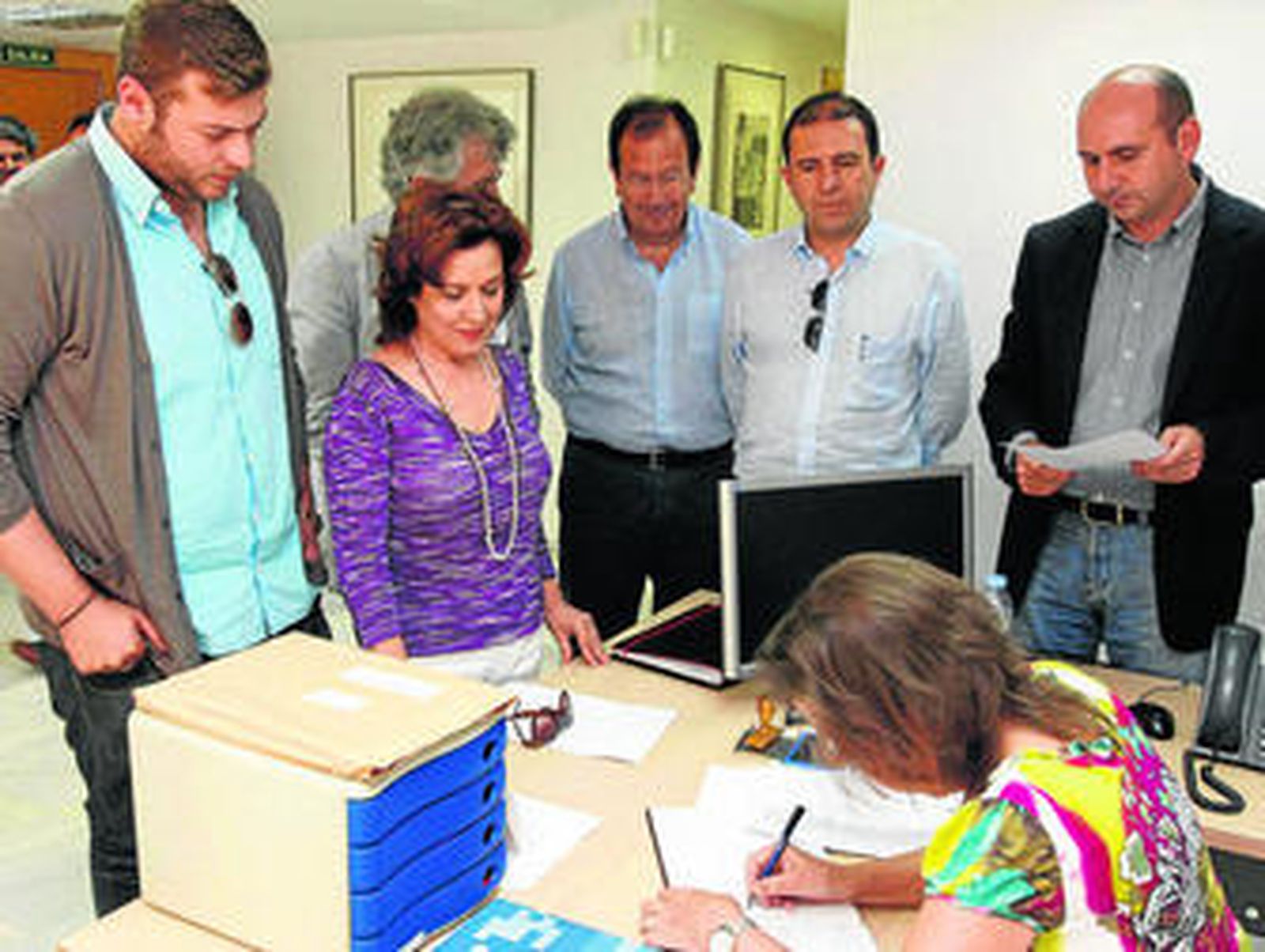 Conejo, Fuentes y Reguero, de derecha a izquierda, en la presentación ayer de las candidaturas.