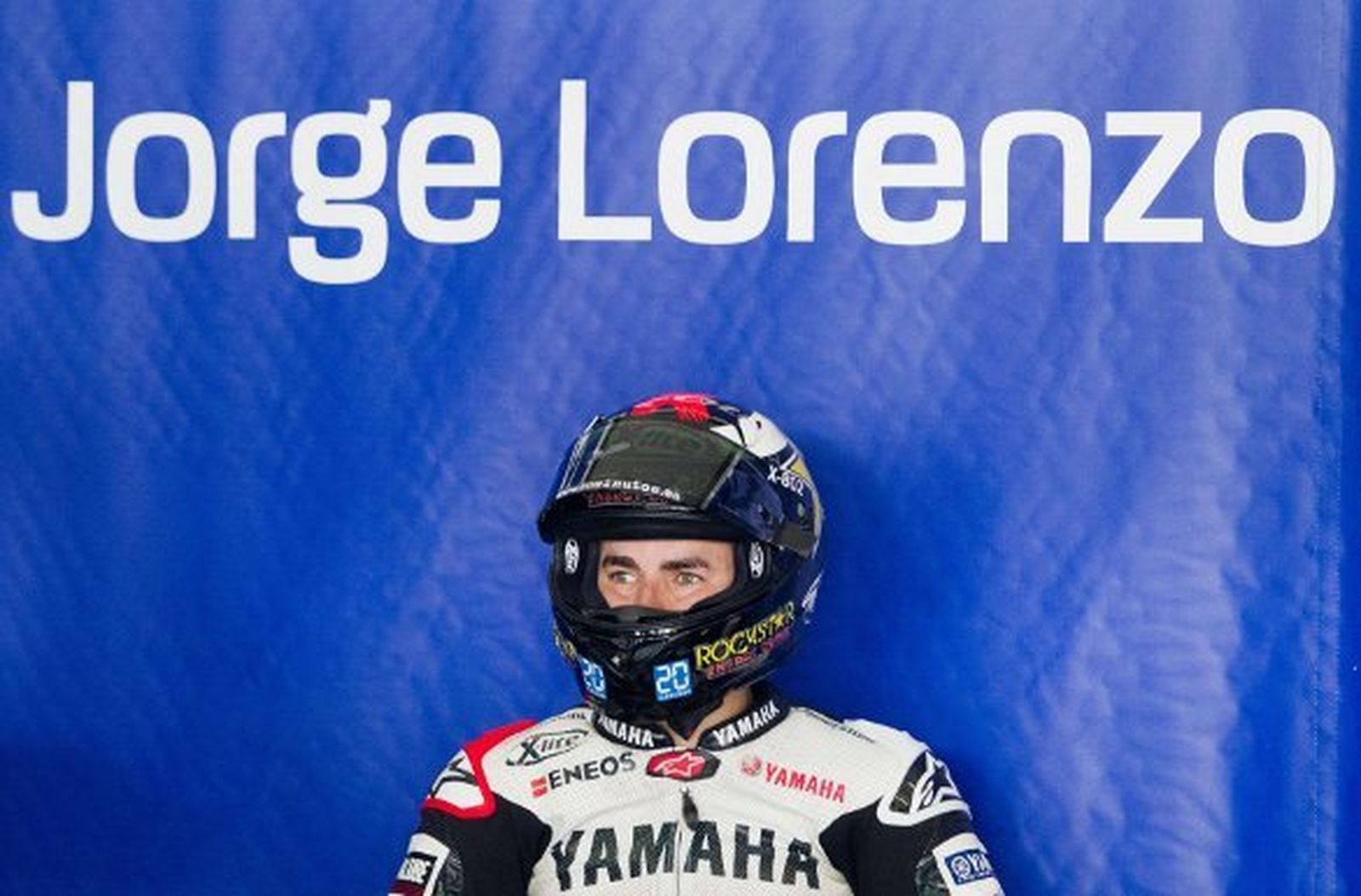 Lorenzo: "Conducir la nueva moto es como hacerlo bajo la lluvia"