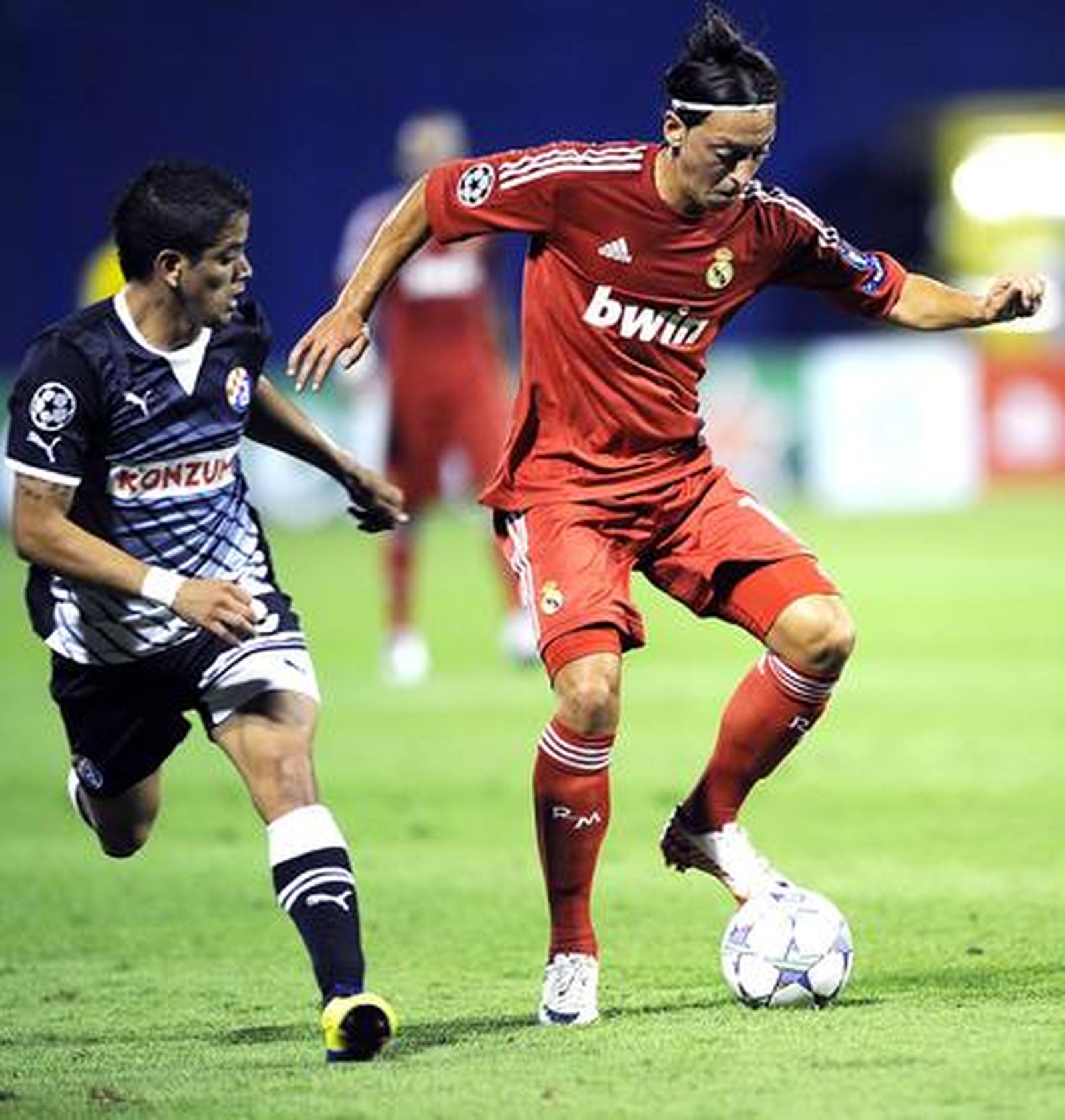 El Real Madrid venció con un tanto de Di María al Dinamo de Zagreb en su debut en Liga de Campeones.

Foto: AFP