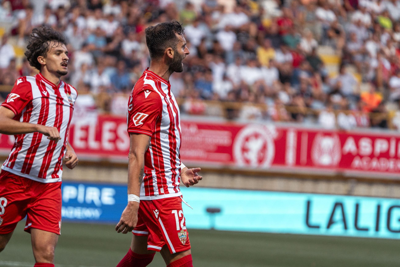 El brasileño durante la celebración de su gol frente a la Cultural Leonesa en el Reino de León.