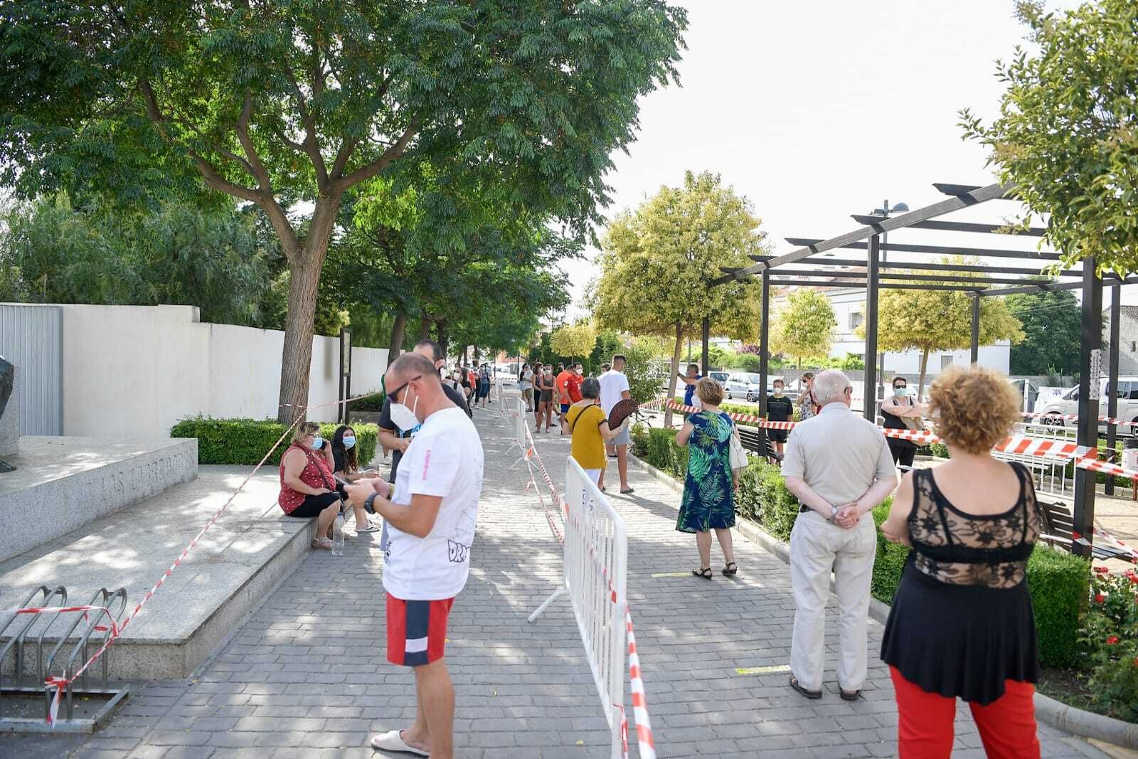 Las fotos de los test PCR masivos por el brote de coronavirus de Vegas del Genil, en Granada