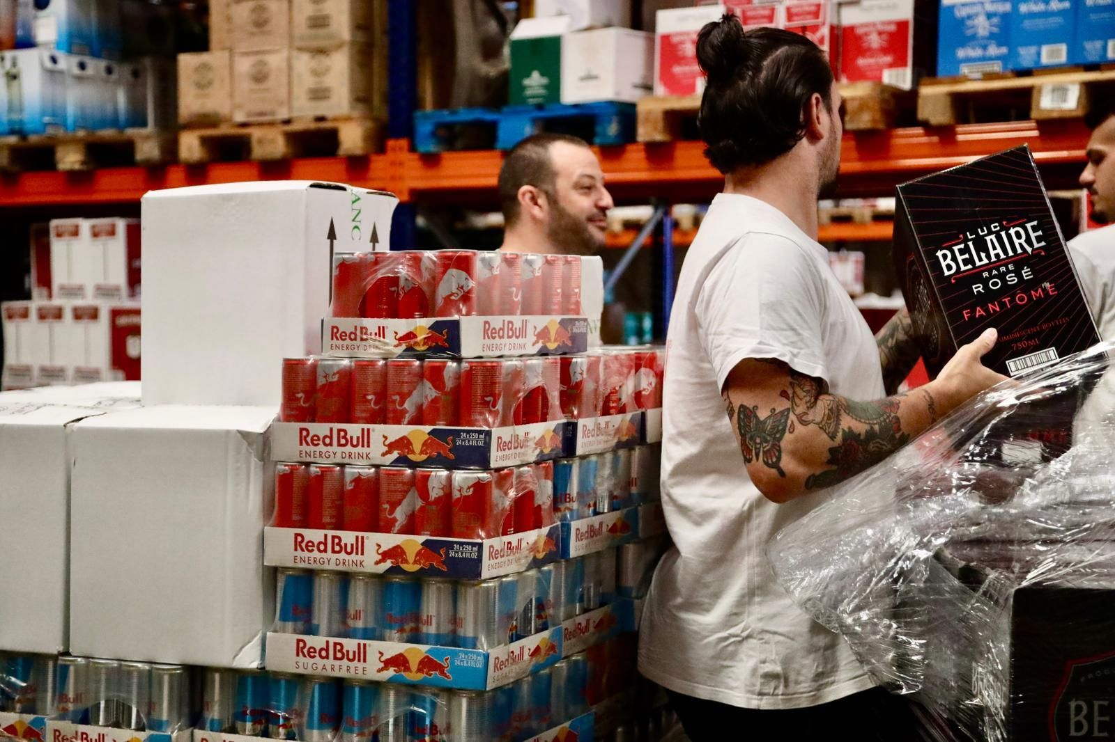 Los últimos preparativos para la Feria de Málaga, en imágenes.