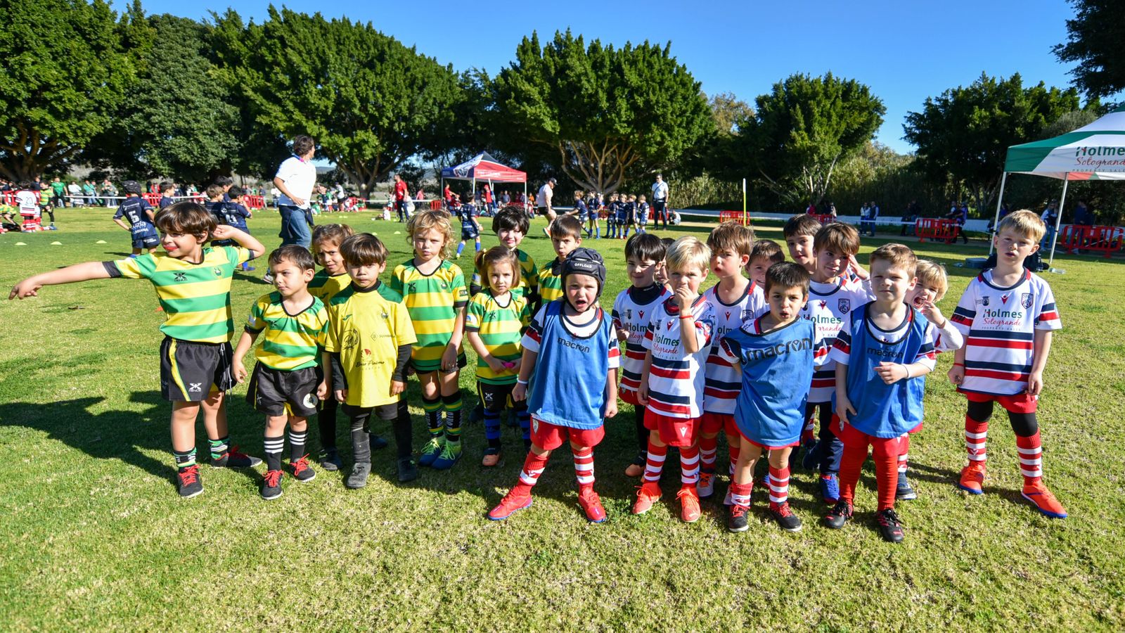 Las fotos del Festival Andaluz de rugby gradual en Pueblo Nuevo de Guadiaro