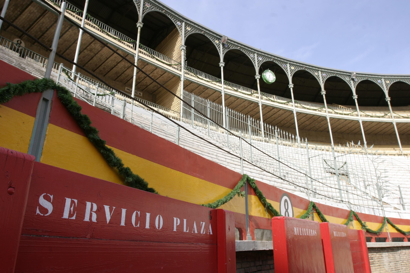 Granada recupera la feria taurina de la Virgen de las Angustias