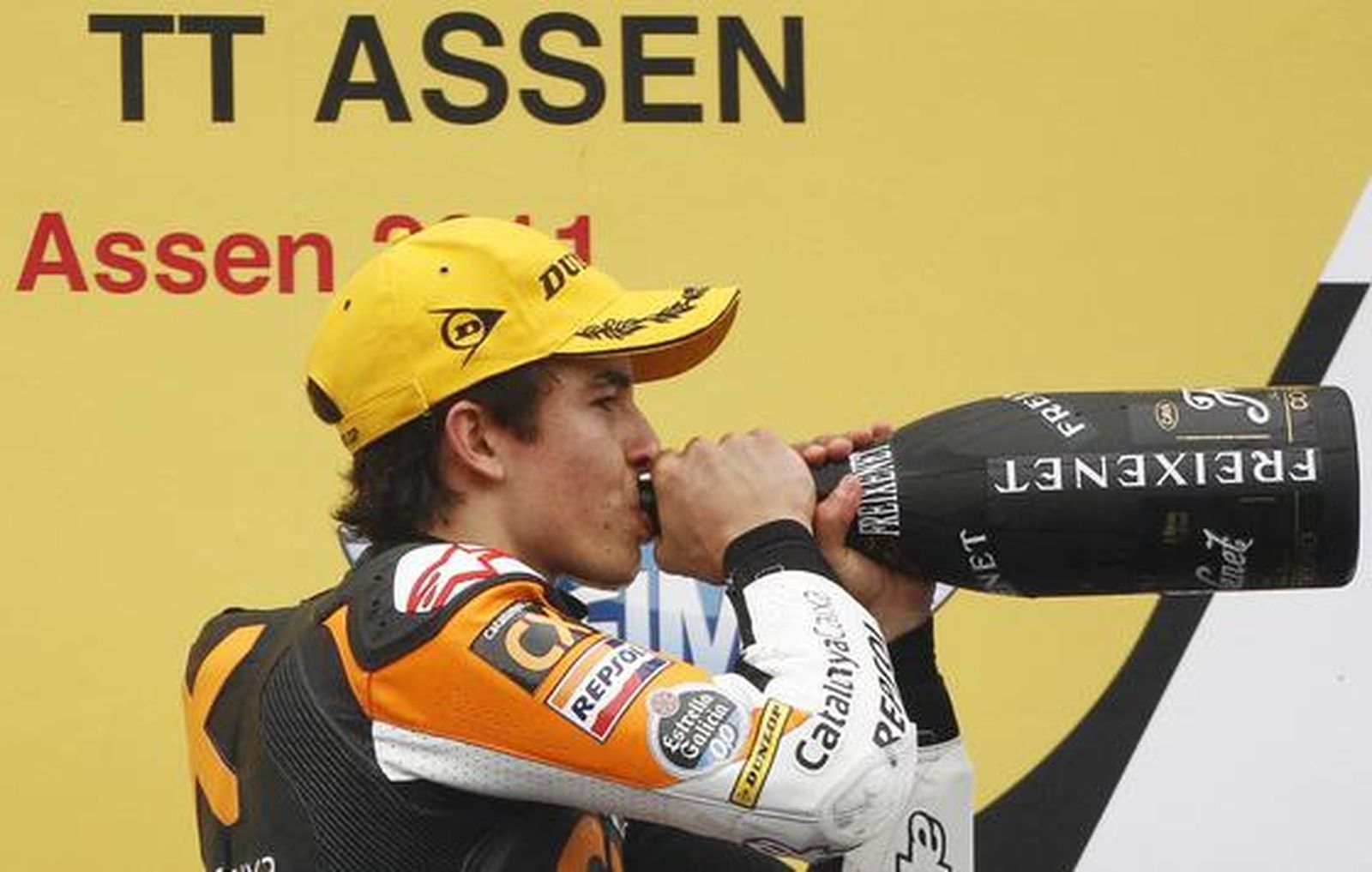 Marc Márquez celebra su victoria en el Gran Premio de Holanda de Moto2.

Foto: Reuters