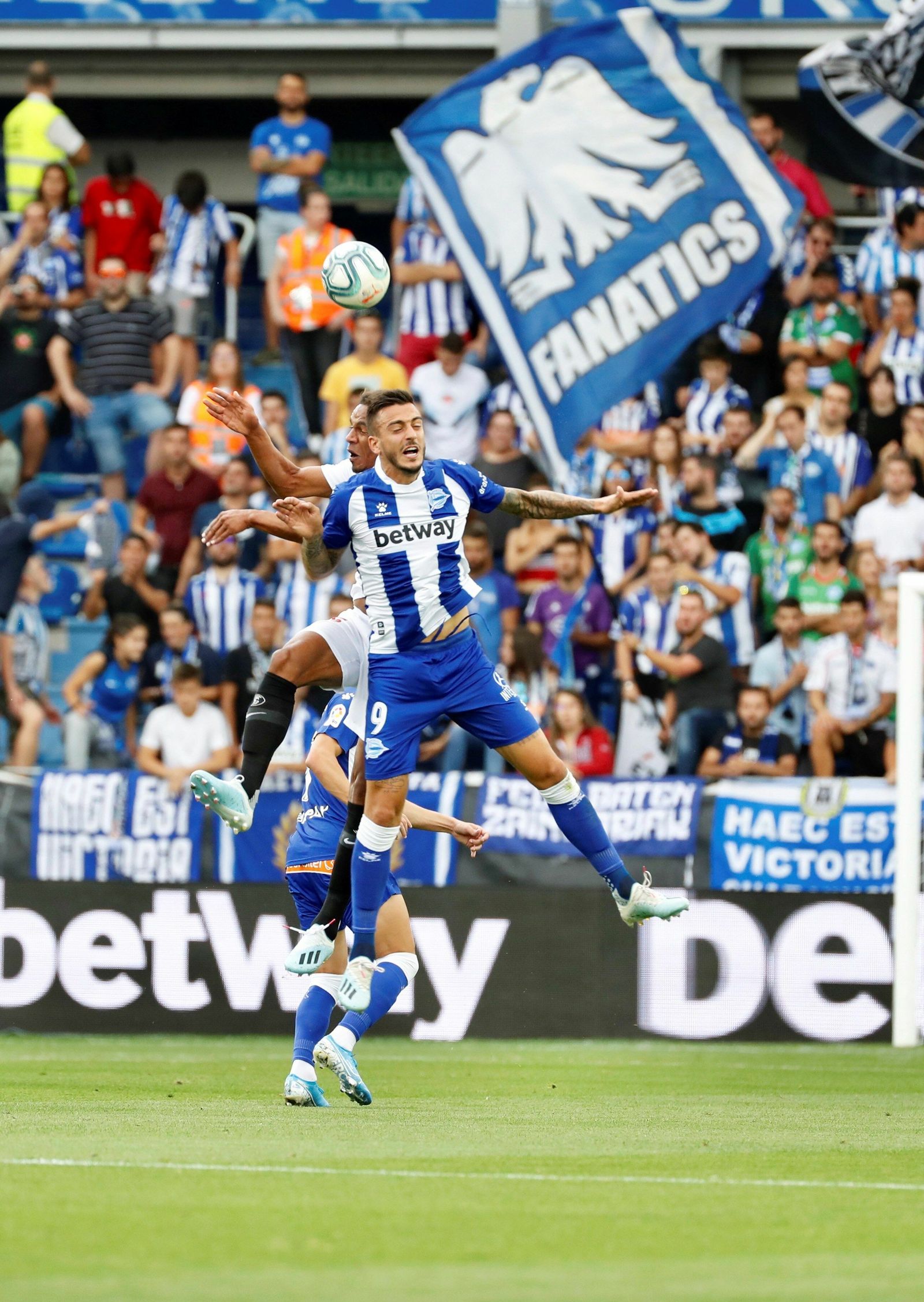 El Alavéz-Sevilla, en imágenes