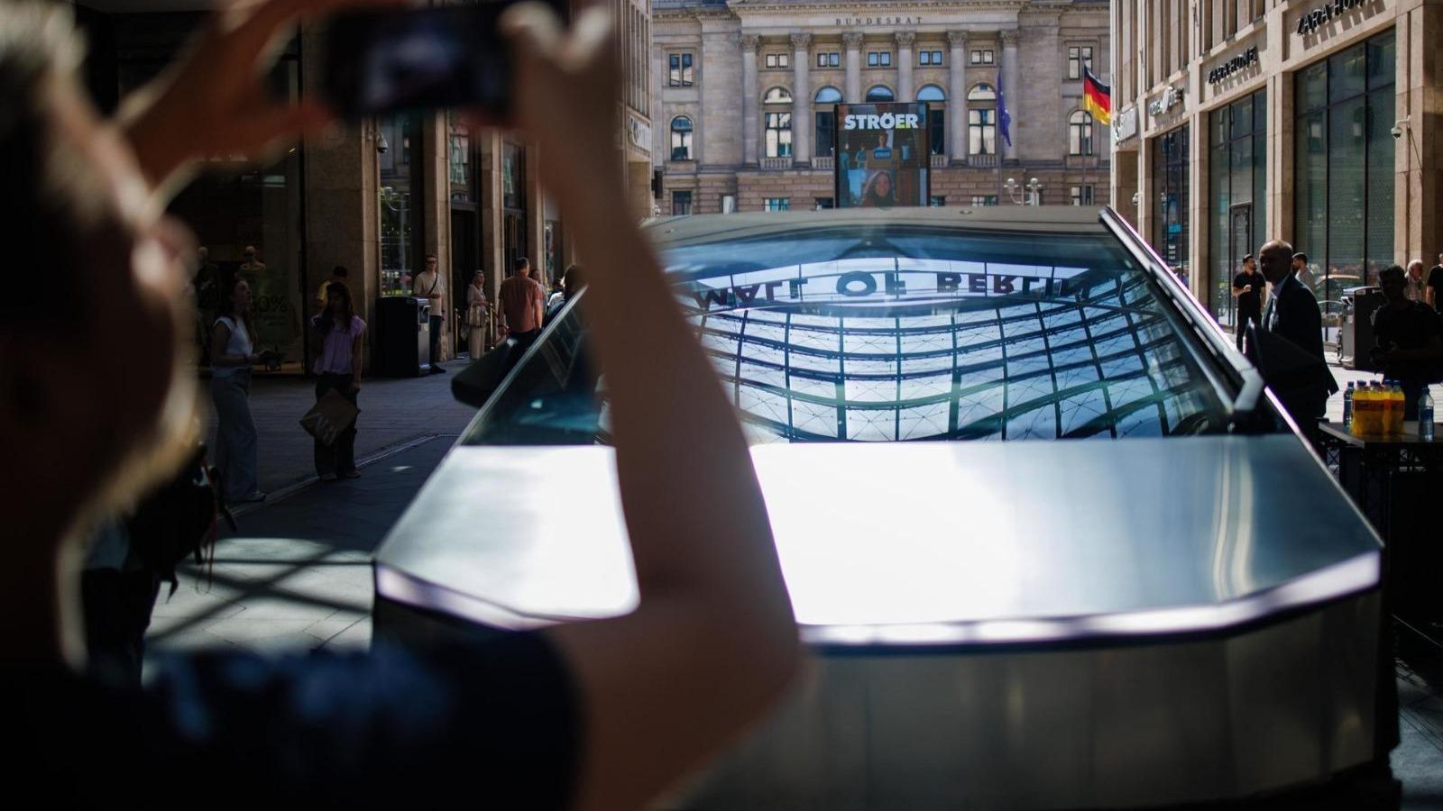 La gira Cybertruck Odyssey en su paso por Alemania