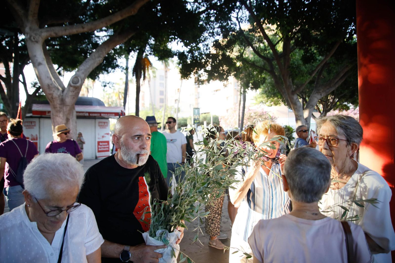 Imágenes de la manifestación en Almería por el genocidio en Palestina