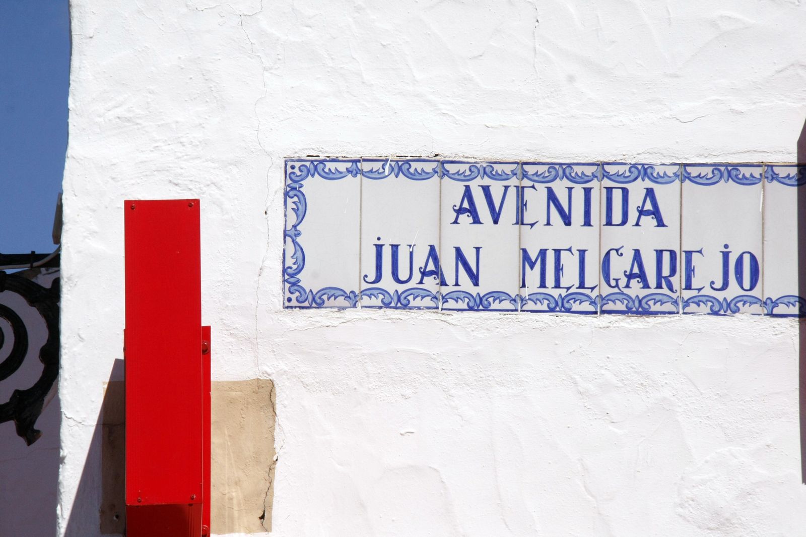 Una de las vías públicas dedicada a los antiguos alcaldes.