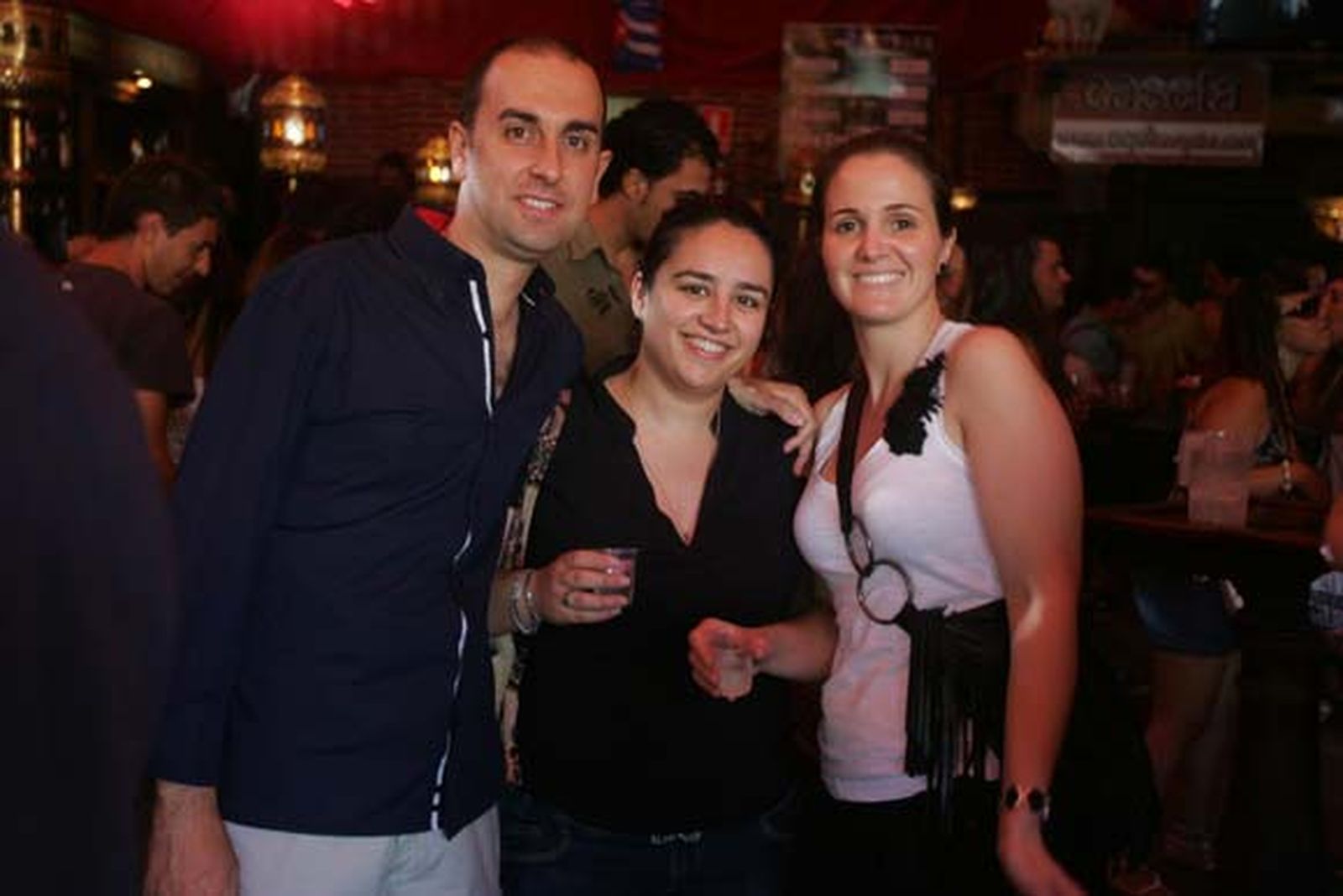 Los campogibraltareños acudieron el domingo a apurar las últimas horas de las fiestas mayores de la ciudad.

Foto: Jose Maria Quiñones