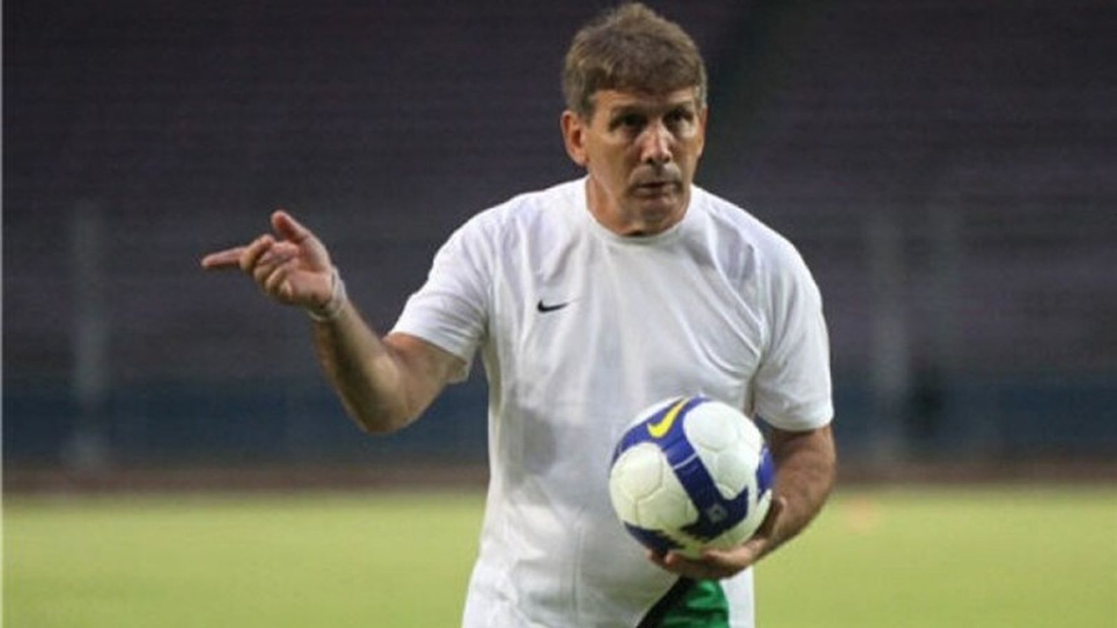 Luis Manuel Blanco, entrenador del Mons Calpe de Gibraltar