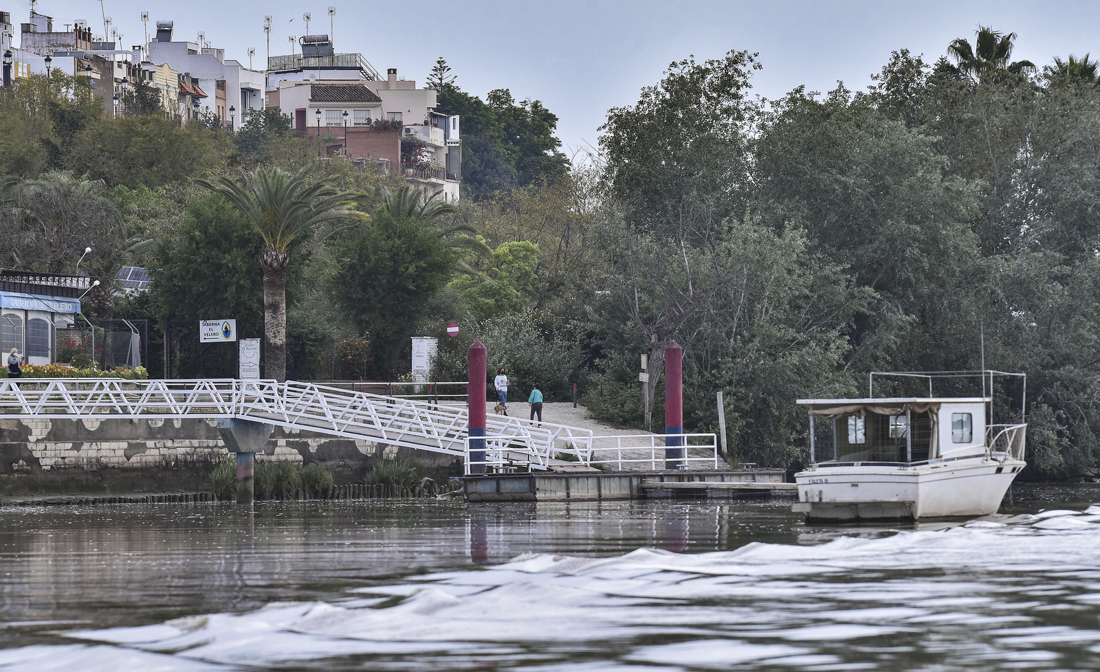 Travesía en barco por el Guadalquivir