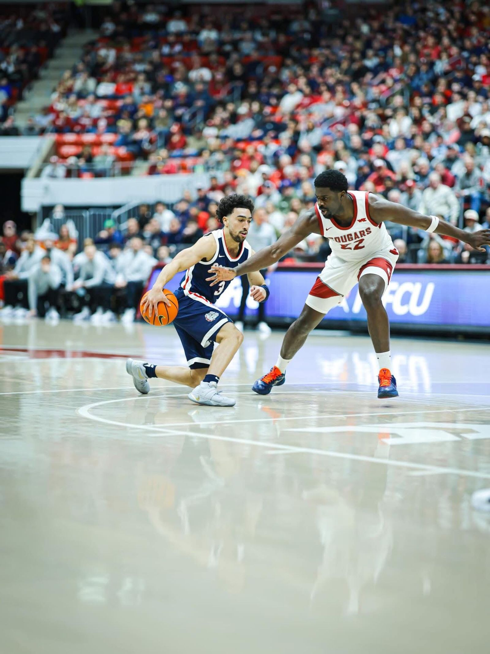 NCAA: Mario Saint-Supéry, buen impacto desde el banquillo