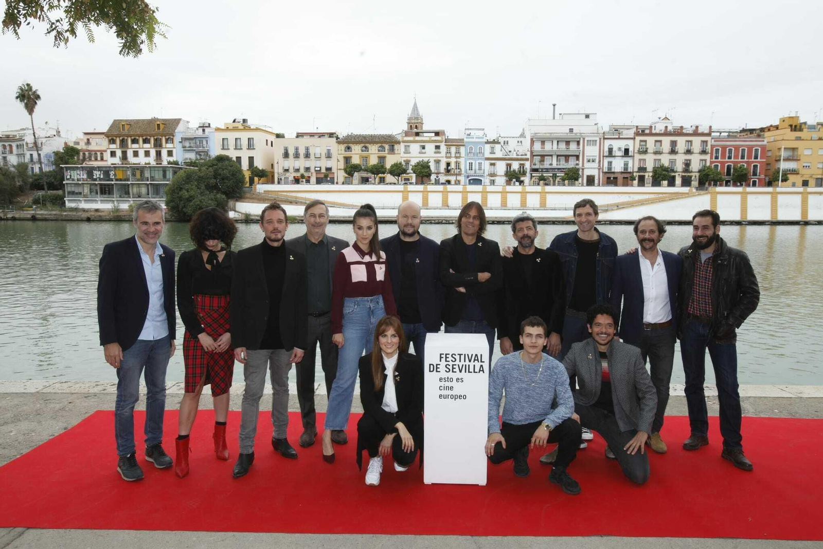 Las fotos del preestreno de la segunda temporada de 'La Peste' en el Festival de Cine de Sevilla
