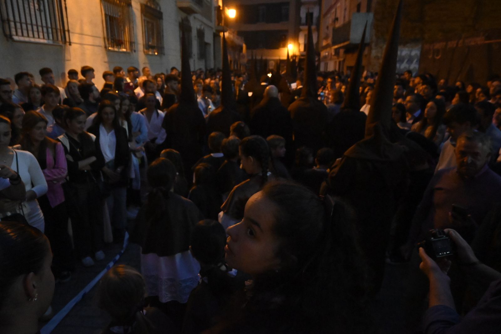 Lunes Santo: Calvario en Huelva, en imágenes