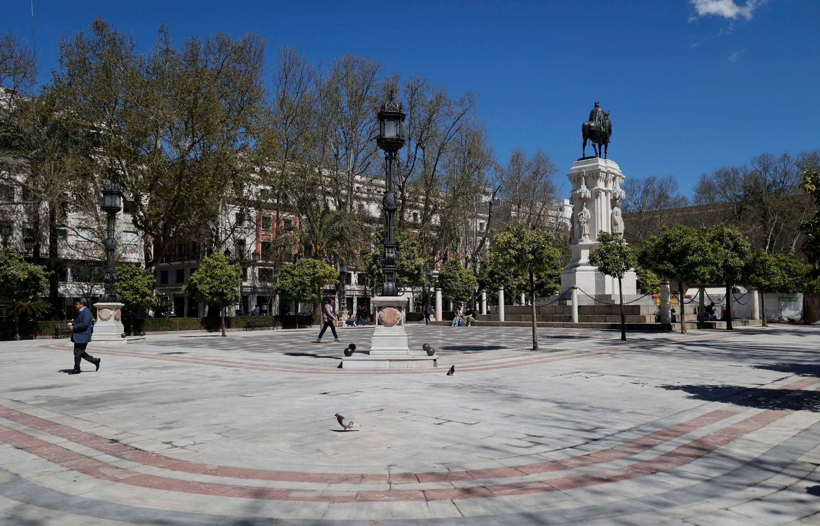 Vista general de la Plaza Nueva.