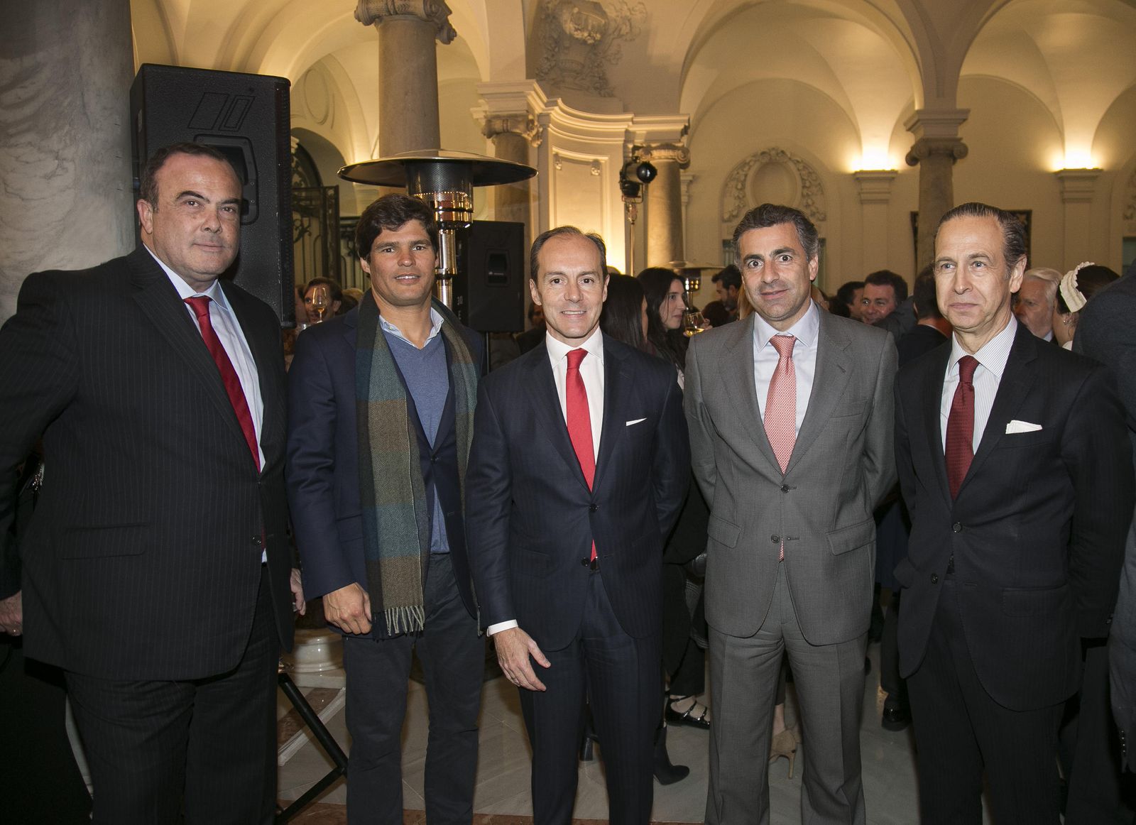 Juan Antonio Hernani, directivo de Banco Santander; Javier Fal-Conde, de Arttysur; Rami Aboukhair; Gonzalo Guillén, de Acesur; y José Juan Pérez Tabernero, director de comunicación de Santander España.