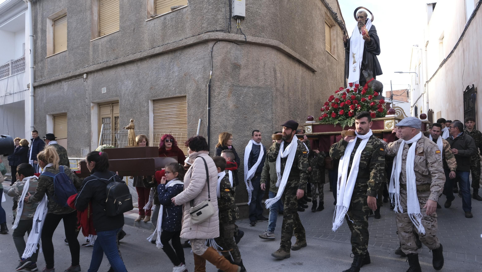 Imágenes de las Fiestas de San Antón y San Cayetano, de Cantoria