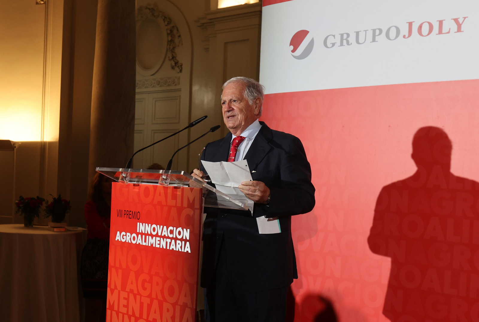 Las mejores imágenes de la entrega del VIII premio agroalimentario Banco Santander a José Gandía