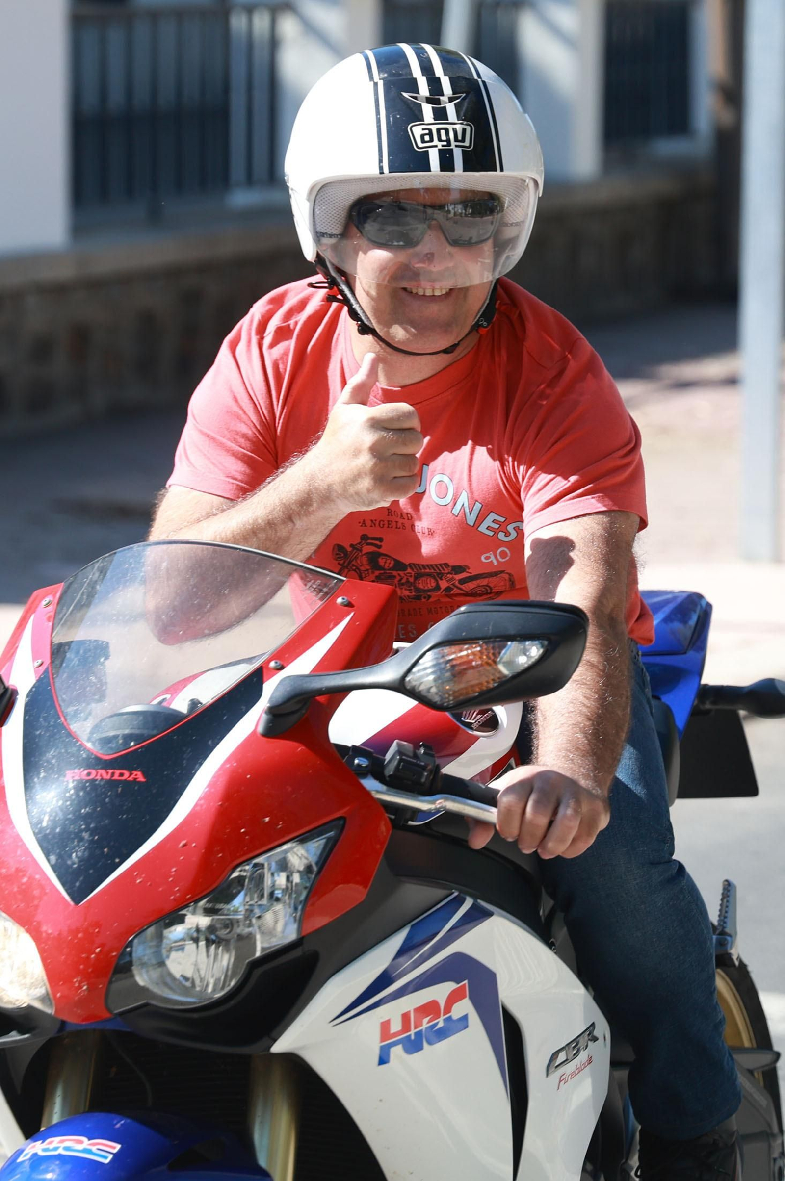 Imágenes de la VI Ruta Solidaria en moto a favor de Cruz Roja