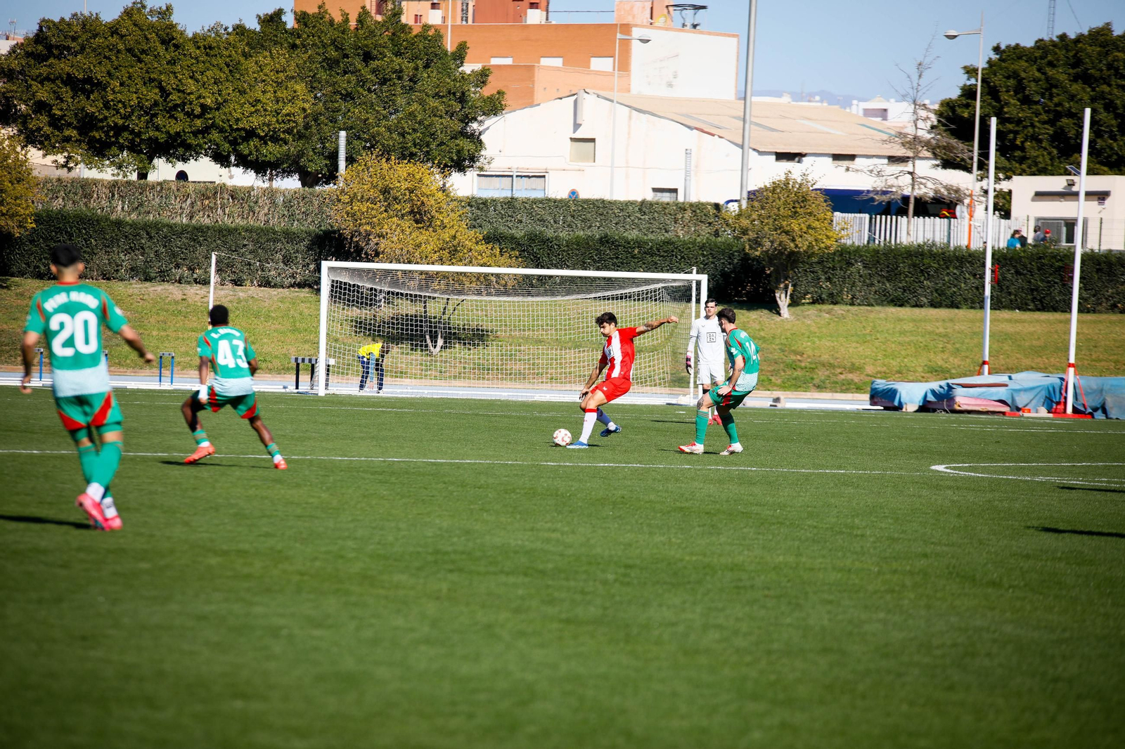 Las imágenes de Segunda RFEF entre Almeria B y recreativo de Granada