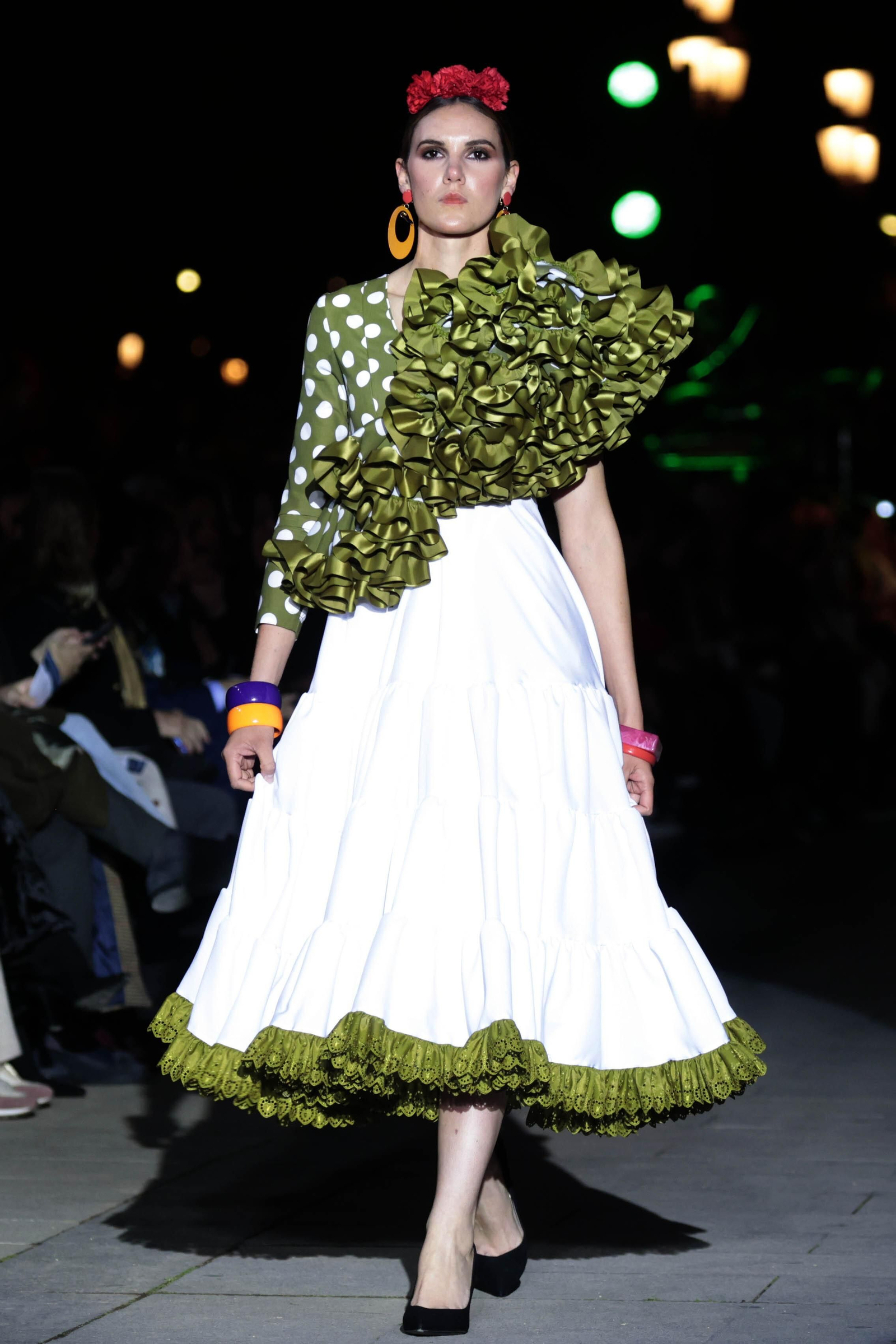 El desfile Andalucía es flamenca en el Palacio de San Telmo, todas las fotos