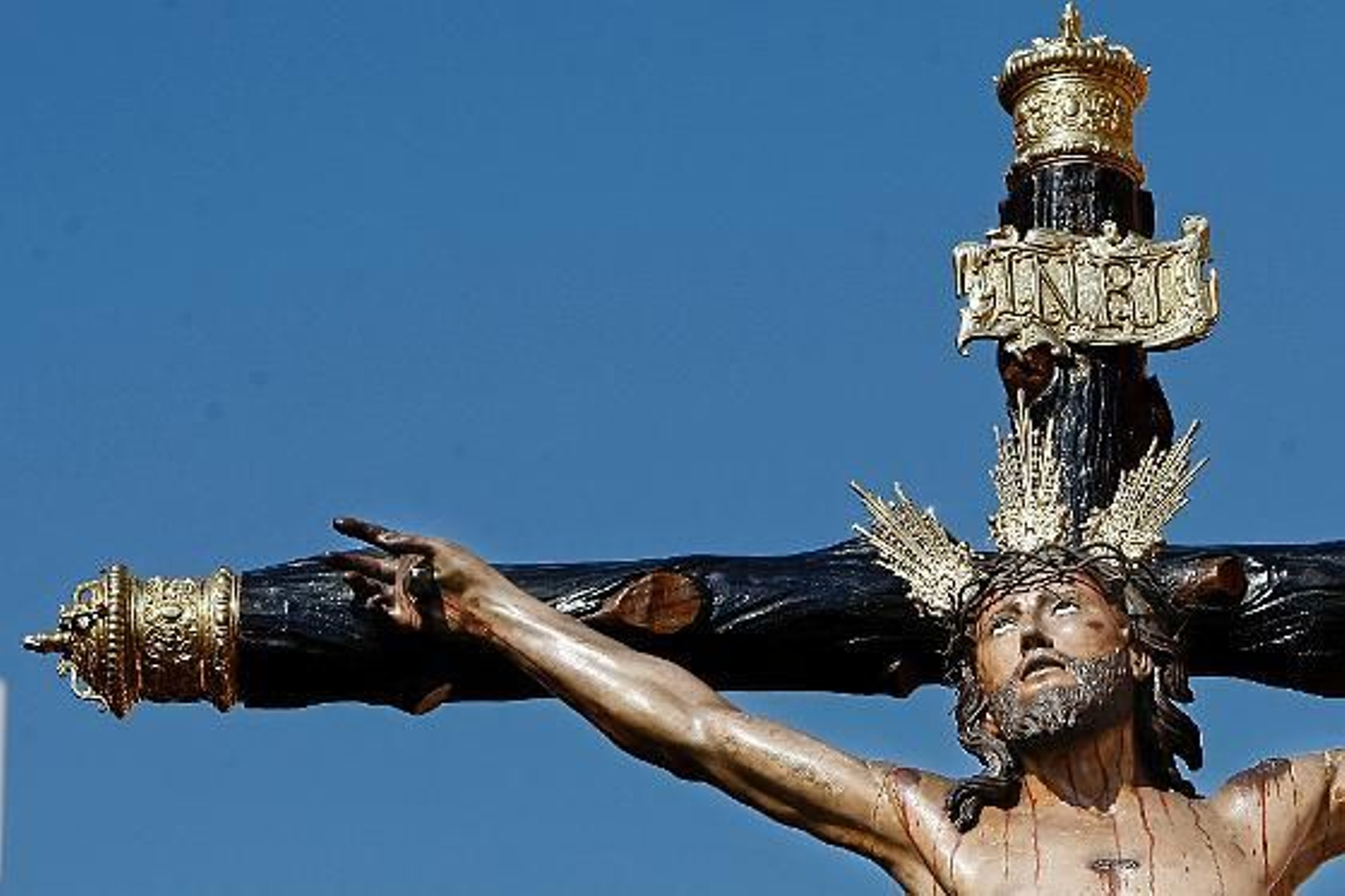 La hermandad de la Expiración abre el Viernes Santo. 

Foto: Julio Gonzalez