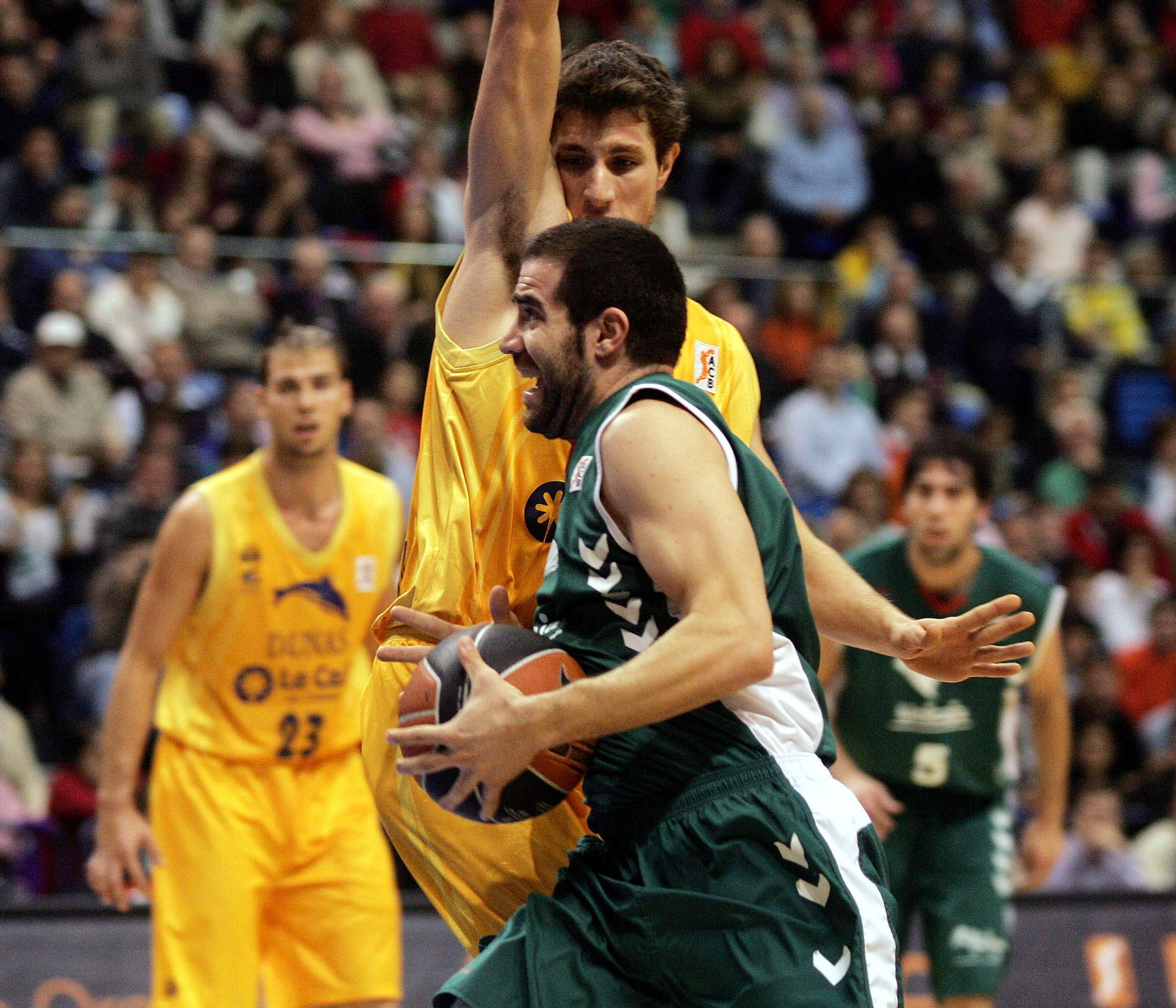 La carrera de Carlos Cabezas, en fotos