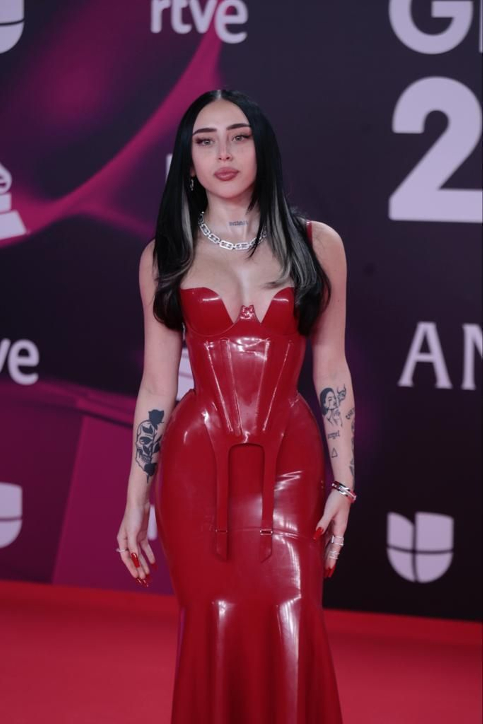 La alfombra roja de la gala de los Grammy Latinos 2023 en Sevilla, en imágenes